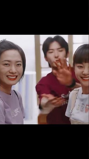 Roommate brings girls back to the dorm🙈 | A River Runs Through It | YOUKU
