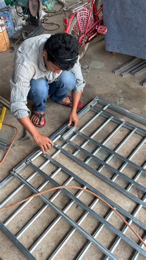 Techniques To Weld Tube Joint To Make Steel Window Grill | Daily Works CVR