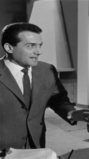 Δις Διευθυντής (1964)