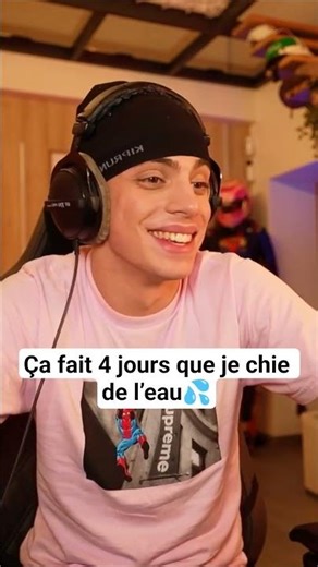 A Senseo coffee machine ☕😂 #anyme #clips #humor #twitch