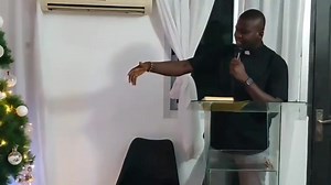 Le père Traoré nous a parlé fort dès !!! Message à écouter absolument avant la fin de cette année 2022. | Sacré Cœur de Jésus