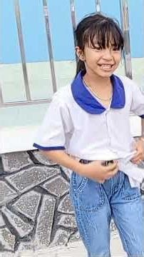 Nị Cùng Bạn Ôm Bông Ra Về #emlymientayvlog