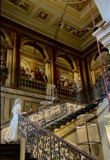 Kensington Palace: London’s Serene Historical Gem