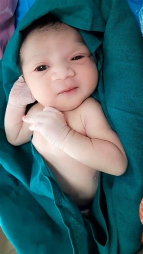 Tiny Hands Moving – Pure Sweet Moments 💕 #viralbaby #cutebaby