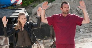 'Strike Back' Season 3, Episode 8 Exclusive Clip: Cultural Differences & Car Chases
