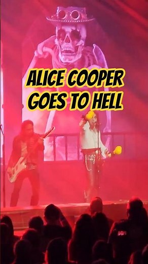 Alice Cooper Performs "Go To Hell" LIVE 🔥 Harrah's Cherokee Casino 2025 #shorts