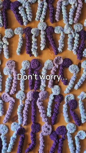Worry worms ready for donating ❤️ #crochet #beginnercrochet #dontworrybehappy