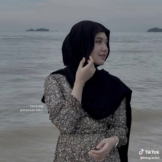 putus atau terus #CapCut #putusatauterus #judika #liriklagu #templatelirik #trend #fyp
