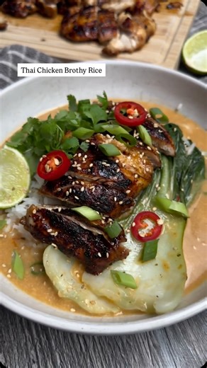 Jessica Lewis on Instagram: "Thai Chicken Brothy Rice 🥘🌶️✨ I’ve seen @cook.withcourtney make a few of these and I needed to try it! This hit!! 𝗜𝗻𝗴𝗿𝗲𝗱𝗶𝗲𝗻𝘁𝘀 (Serves 2) … for the chicken • 4 Chicken thighs • Garlic granules • 1 tbsp Oyster sauce • 1 tbsp Dark soy sauce • 1 tbsp Honey • Splash of oil … for the broth • 1 tsp Chopped garlic • ½ tsp Chopped ginger • 3 Spring onions, diced • 1 Heaped tbsp Red Thai paste • 400ml Coconut milk • 200ml Chicken broth • 1 tbsp Dark Soy sauce … to