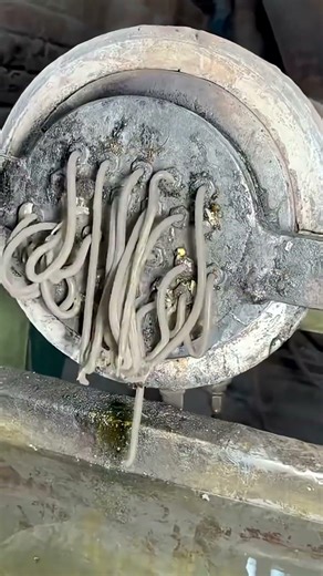 Making a rubber like dough mixture step by step