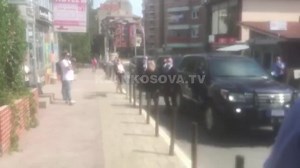 Nën masa të rrepta sigurie Trendafilova arrin në Mitrovicë (VIDEO) | Klan Kosova