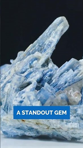 How Kyanite Forms: A Rare Blue Beauty! 💙✨