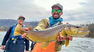 Legendary Arkansas trout river hunting monster browns