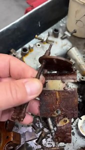 34K views · 1.2K reactions | This is a common problem we see. We see pumps like this daily. Do your best folks, change those drain those tanks, clean those tanks, change those filters, & pay attention to what your feeding your Injection system! We can still fix it, It just takes a lot of cleaning. | Northeast Diesel Service of Springfield | Facebook