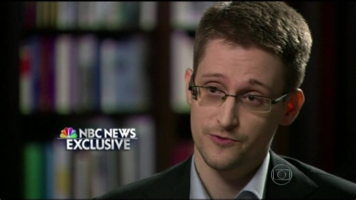 Edward Snowden fala pela primeira vez para a imprensa americana
