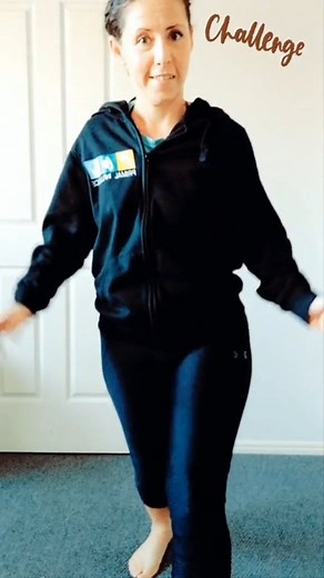 Challenge time! Can you do this simple movement activity? Once? No hands? A couple times? If you couldn't do it at least 3 times then your joints, your balance and your core strength need some love! And I can definitely help you with that at my Joy for your Joints online movement class next weekend! ✨ $10 pp, 11am AEST on Sat 20 May. Book in via the link in my bio 👍 See you then! Aimee x .. . . . #jointcare #antiaging #naturalhealth #wellness #fitness #longevity #corestrength #strongbody #women