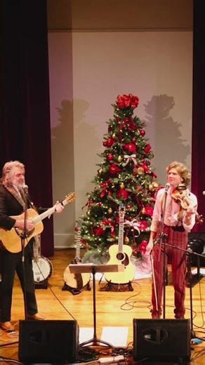 I Was Born to be a Fiddler in an Old Time String Band! 🎻 #fiddle #bluegrass #folk #shorts #reels