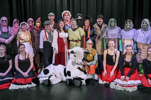 Ingleton Theatre Group performing traditional pantomime Jack and the Beanstalk