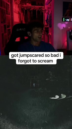 Unexpected Jump Scares Reaction