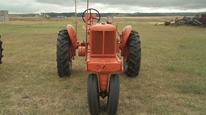 Allis-Chalmers from Montana Machinery Pete U.S. Farm Report AgDay Farm Journal Farmjobs23 Allis-Chalmers Allis-Chalmers Classic Antique Tractors Antique Tractors Vintage tractors Vintage tractors The old Farm Equipment Tractor Fan Club TractorFan TRACTOR FANS | Tractor Tales