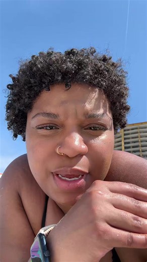 Wig Disaster on the Elevator: An Embarrassing Tale