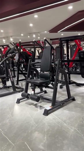 Train your core the right way with the Ab Crunch Machine by Pro Ultimate 💥