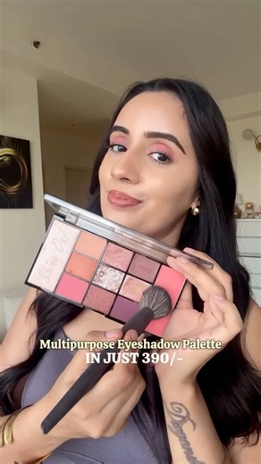 Insight Cosmetics on Instagram: "Why carry 5 products when one palette ate the whole routine?💋 Not to brag but this palette really said: Full face🤩 #insightcosmetics #insight #cosmetics #thispaletteate #palettesnatched #nocrumbsleft #shadeguide #howtouse #musthaves #inmypaletteera #creamtoshine #koreanglass #creamyshades #shimmershades #palettegoals #helloprettyeyes #allinone"