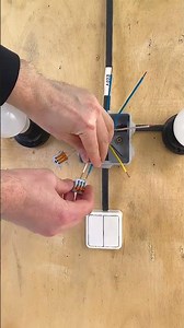 How to connect a switch to a lamp and a socket! #elektriker #electrikan #lifehacks #tricks