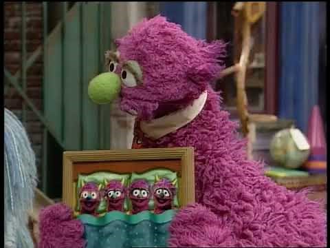 Classic Sesame Street - Big Bird Gabi Humphry And Ingrid Sings One Of These Things Humphrey's Siblin
