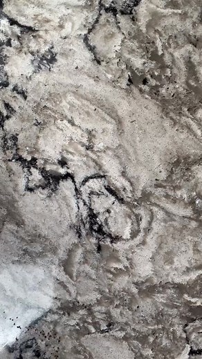 We like ‘em crunchy on the outside and butter soft on the inside. Three hundred and fifty degrees for one hour will give you those results! #garlicgirl #garlicconfit #backtothebasics #tiktokfoodie #foodcontentcreator