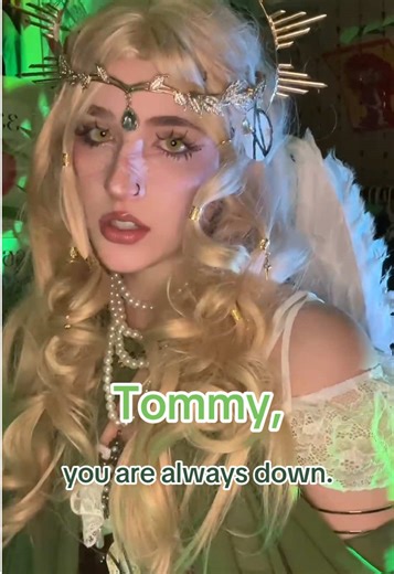 No don’t. Stop hurting my duo. Please I can’t take it. Tommy!: @Slightly Damaged Anvil my twin the one and only Tommy cosplayer ever #drista #tommyinnit #dristacosplay #tommyinnitcosplay #dreamsmp