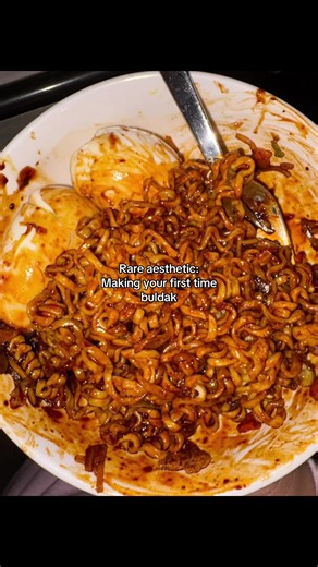 Experiencing Buldak for the First Time: Too Spicy!