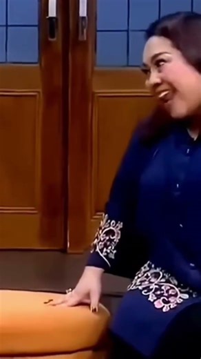 Usually when a beautiful girl hears 😀