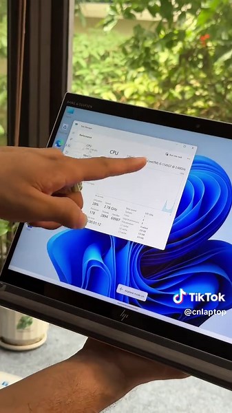 HP EliteBook X2 G8: Laptop lai Tablet