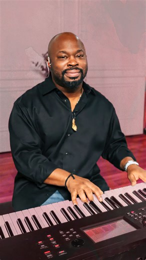 TOMORROW! 🔔 Eric Wortham II Teaches R&B Piano 101⚡️ Friday, June 13th | 5 AM PST | 8 AM EST on the Pianote channel. #pianote #musoramedia #adele #ericwortham | Pianote