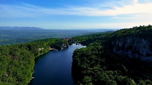 Snow may be covering the mountaintop today, but brighter, warmer days are ahead! 🌷 Soon, our gardens will bloom, the lake will sparkle under the sun, and the fresh mountain air will invite you to relax and explore. 🌞 Winter won’t last forever—who’s ready for spring at Mohonk? | Mohonk Mountain House