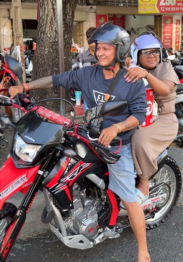 CRF 2015 ក្រដាស់ពន្ធ តម្លៃ4000ជាងចេញទៅហើយ😍#crf2015 #crf2021 #crf2025 #crf2019