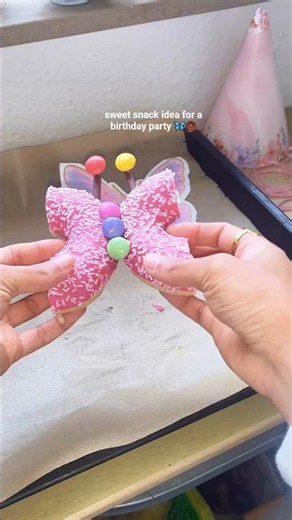 birthday party snack idea 🦋🍩 #recipeideas #food #snackideas #fyp #baking #donut #viralvideo #fürdich