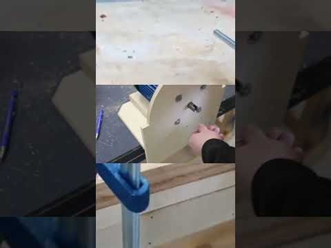 How Does Artificial Intelligence Work? Explaining with Cats.