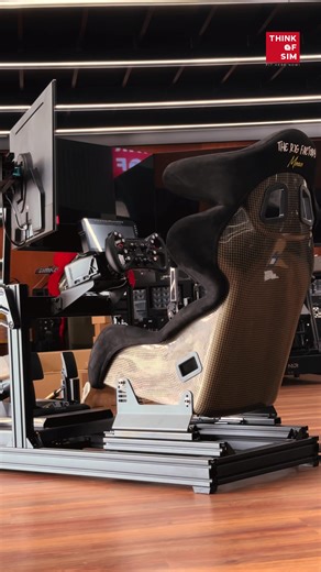 Triple Screen GT1 Evo: Sim Racing Experience