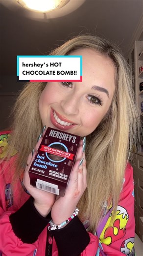 Delicious Hershey's Hot Chocolate Bomb - Mini Marshmallows Explosion!