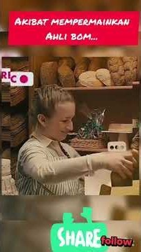 film ini mengisahkan tenteng seorang ahli bom yg dipermainkan aparat... ikuti kisahnya