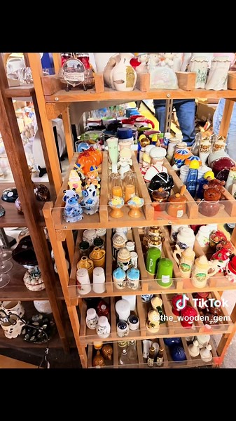 Columbus Antique Mall — Largest antique mall in Columbus, WI