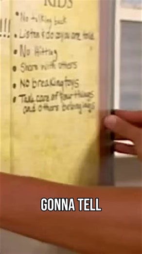 After a long debate, Mom wrote "no spanking" on the house rules. But will she actually stick to it? Only time will tell if she's truly committed to this new discipline approach. I need proof! #Supernanny #JoFrost | Supernanny
