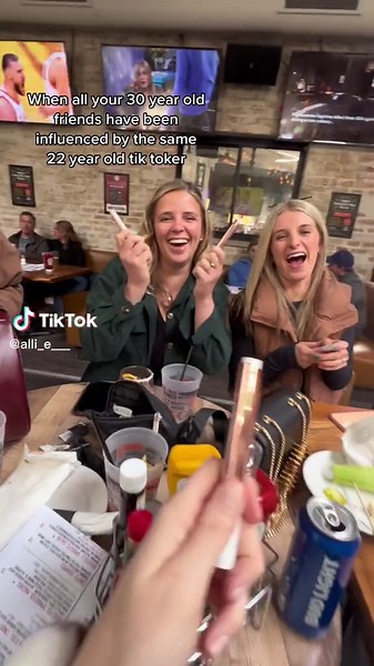 At least we’re honest #fyp #foryoupage #alexearle #marchmadness #stpatricks #tarte