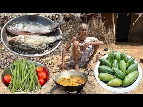 100 year old poor grandma cooking Katla Fish with Suti & Tomato recipe and eating||Village Kitchen