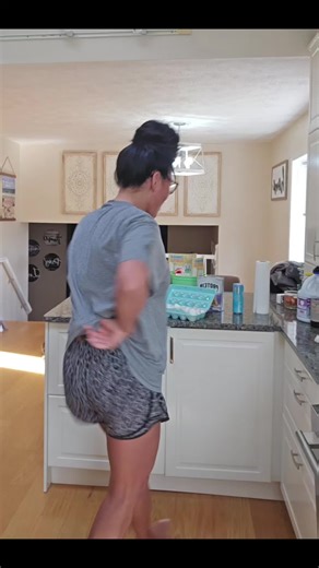 Whipping up breakfast while your boys play baseball outside. #sunday #viral #fyp #MOMSOFTIKTOK #food