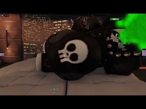 Getting digested by a Skull Dog—Roblox Vore (REUPLOAD)