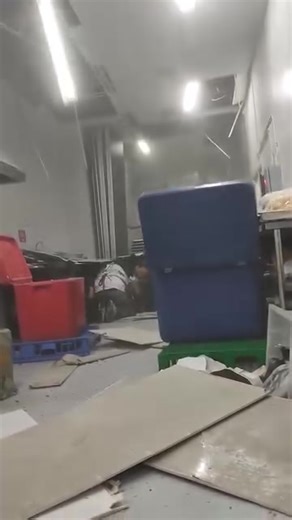 PRAY FOR DAVAO! A video circulating on Facebook now shows footage of a magnitude 7.6 earthquake that struck Davao. | Dumaguete Daily News