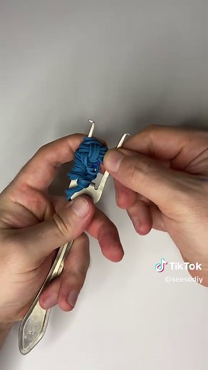 DIY Heart Craft with Rubber Bands